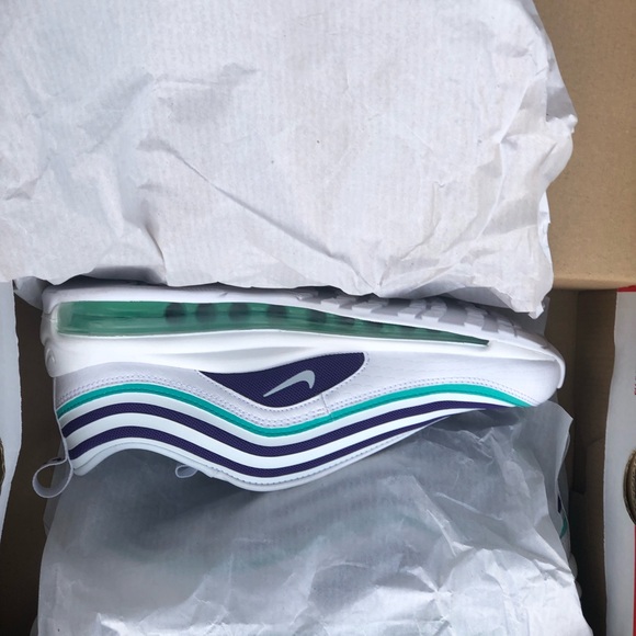 Women's Nike Air Max 97 Ultra '17 SE "Grape" - Picture 7 of 7